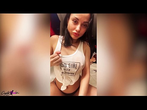 ❤️ Mulher bonita e mocinha masturbando-se e acariciando suas enormes mamas em uma camiseta molhada ️❌ Porno de qualidade em nós pt-br.kiss-x-max.ru